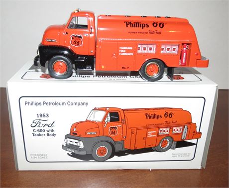 Phillips 66 1953 C-600 Ford Tanker Truck