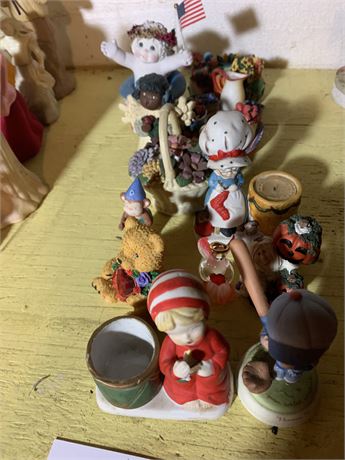 Vintage Seasonal Figurine Lot