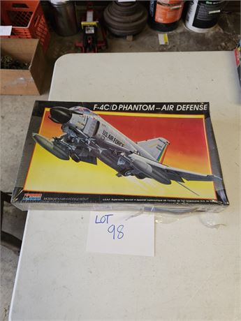F-4C/D Phantom-Air Defense Made By Monogram
