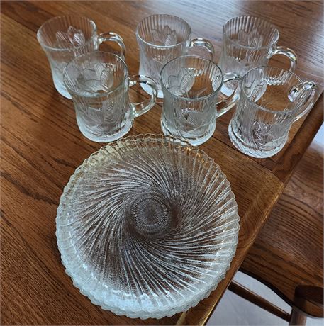 Arcoroc Clear Glass Mugs and Dish Set- Vintage