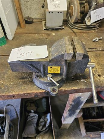Pittsburgh Heavy Duty Vise