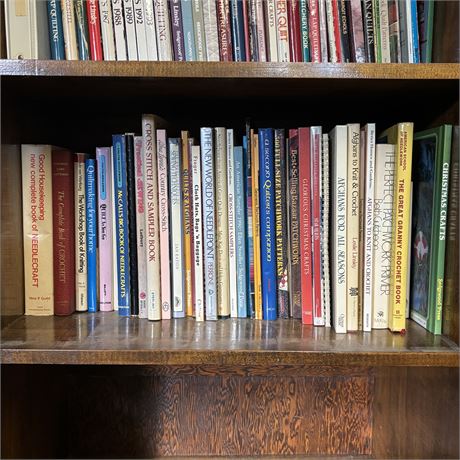 Mixed Needlecraft, Embroidery, Quilting Books Lot - Shelf Buyout