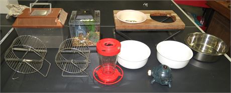 Various Pet Supplies