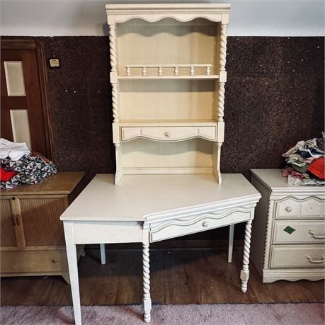 Vintage Lea Furniture 2-Piece Desk w/ Hutch