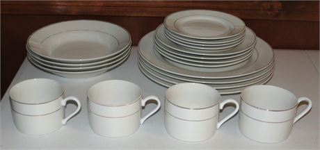 Gibson 4 Place Setting China Set