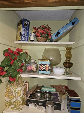 Vintage Closet Cleanout : Health & Beauty / Umbrella / Tins / Floral & More