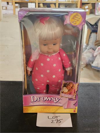 2000 Drowsy Sleepy Doll In Box