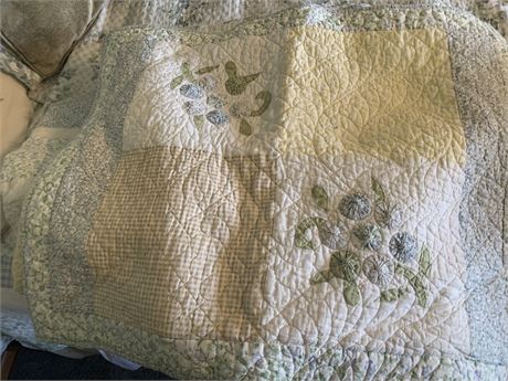 Martha Stewart Stewart 100% Cotton Antique Look Patchwork Quilt - King Size
