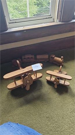 Children's Wood Trains & Planes