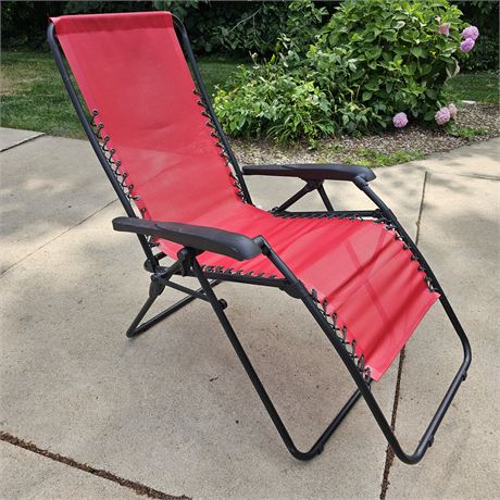 Foldable, Reclining Deckchair