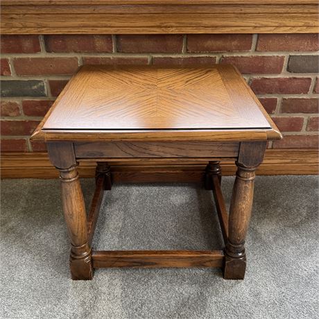 Drexel Heritage Square Oak End Table - 18.5 x 18.5 x 16.5"T