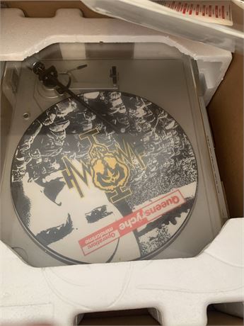 Akai AP-B110/C Auto-Return Belt Drive Turntable