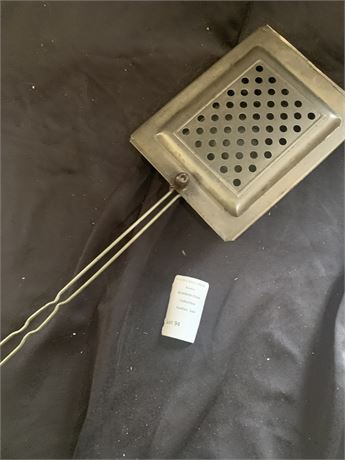 Vintage Metal Campfire or Fireplace Popcorn Popper