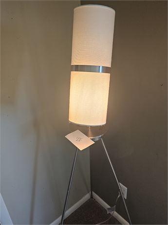 Brush Silver Fabric Tri-Pod Floor Lamp With Charging Station