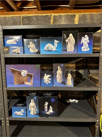 Avon Nativity Set