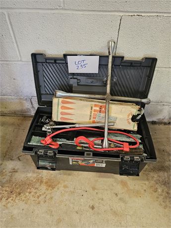 Rubbermaid Tool Box With Mixed Hand Tools & Hardware