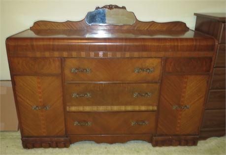 Waterfall Dresser