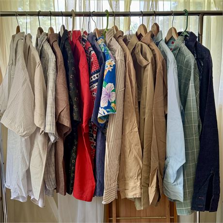 Terrific Lot of Mens Vintage Short & Long Sleeve Button Up Shirts