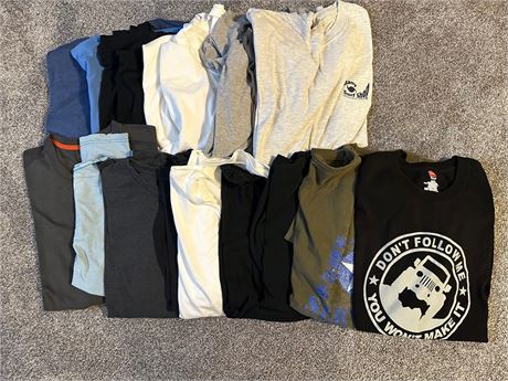 Lot of Mens tee's Size Large