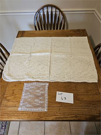 White Quaker Lace 60" Table Cloth & Doily