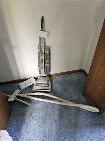 Hoover Cascade 80 Upright Sweeper