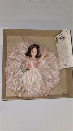 Virga "Maid Of Honor" Doll Pink 440