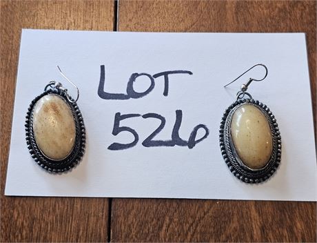 Vintage Silvertone Jasper Southwest-Inspired Beaded Border Earrings