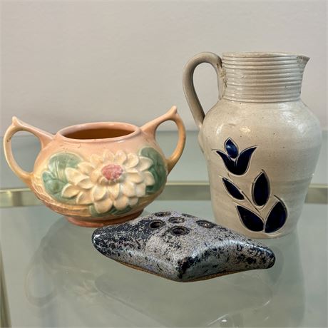 Ceramics Bundle with Hull, Artisan Frog and Williamsburg Cream Pitcher
