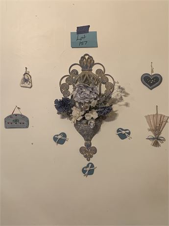 Wall Art Lot - Air Plant Wall Vase Sconce Floral Arrangement, Hearts, Fan