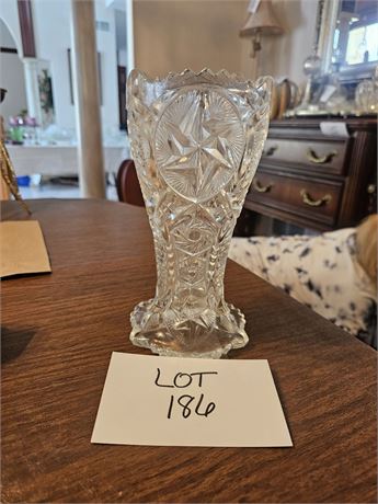 L.E. Smith “Nortec” (or “Ohio Star”) Pattern Flower Vase – 8.5”H