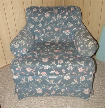 Hallagan Mfg. Living Room Chair