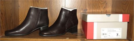 Croft & Barrow Monique Brown Women's Boots