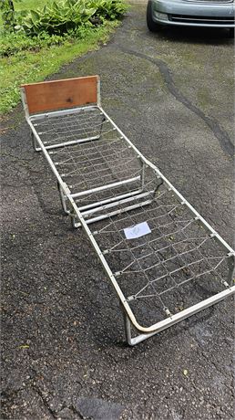 Standard Single Size Metal Camping Bed Frame