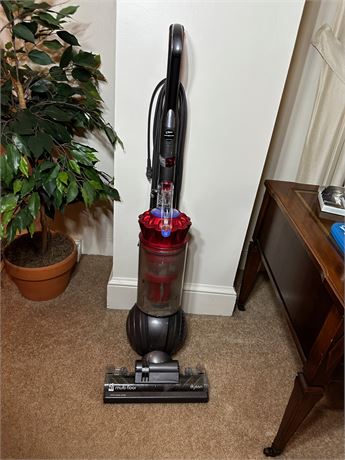 Dyson DC41 Multi floor Vacuum
