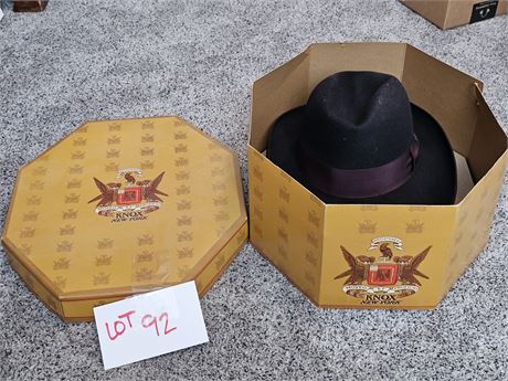 Barclay Men's Hat in Box