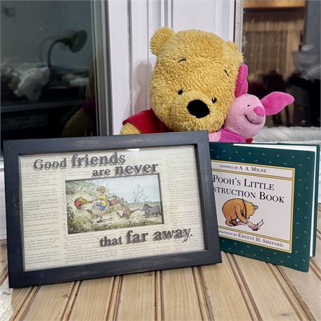 Winnie the Pooh Bundle - Plush, Book and Wall Hanging