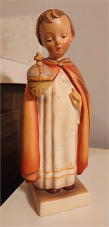 Goebel Hummel Figurine "Holy Child"