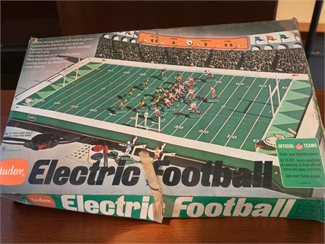 Vintage Game Lot - Tudor Electric Football & Woodburning Set