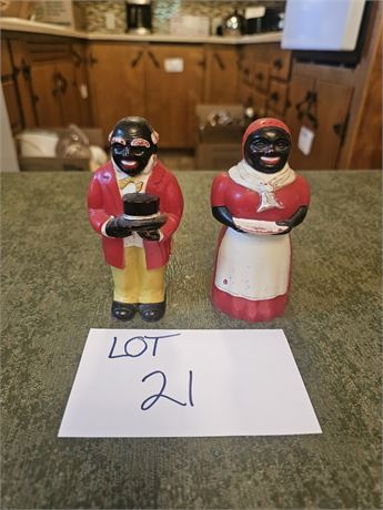 Vintage Black Americana Plastic Salt & Pepper Shaker