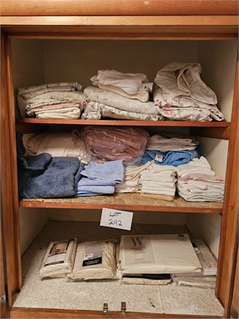 Closet Cleanout- Mixed Bath Towel, Hand Towels, Mixed Size Sheets & Curtains