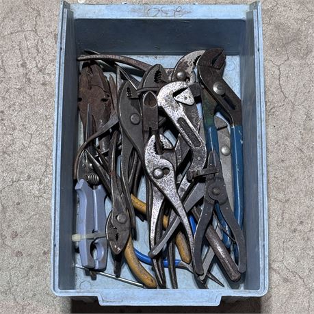 Mixed Pliers Lot