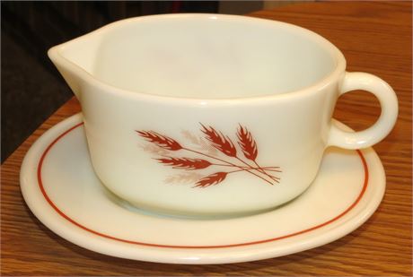 Pyrex Gravy Boat