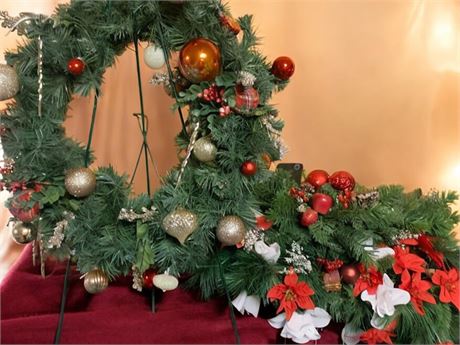 Holiday Memorial Wreath and Flowers For Cemetery/Gravesite Decor