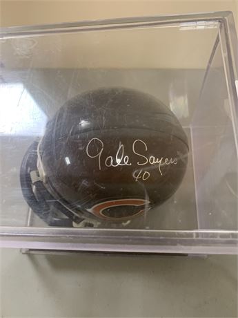 Autographed Gayle Sayers Chicago Bears Mini Helmet In Display Case