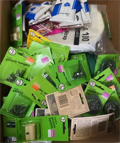 Jiffy Picture Hanger/Wall Mount Hardware Lot