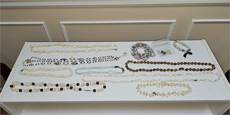 Mixed Stone / Bead & Shell Necklace Costume Jewelry Lot