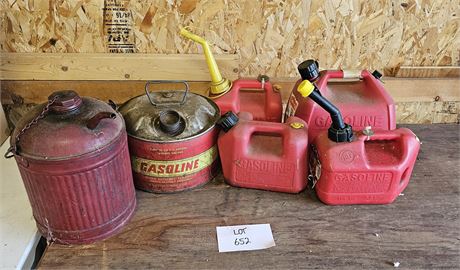 Mixed Gas Can Lot