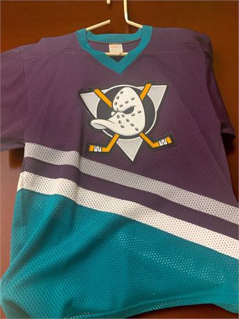 Vintage Anaheim Ducks Hockey Jersey Size M
