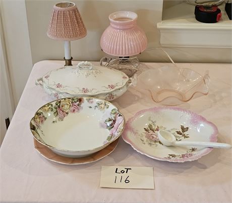 Rose Point Covered Casserole, Pink Dolphin Handle Martinsville Bowl, Bavaria Ros