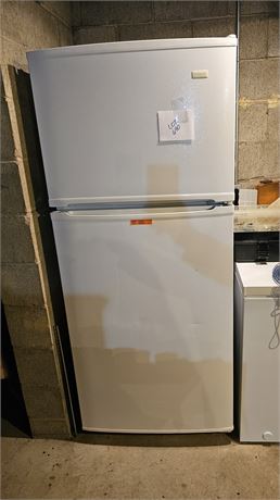 Magic Chef Refrigerator